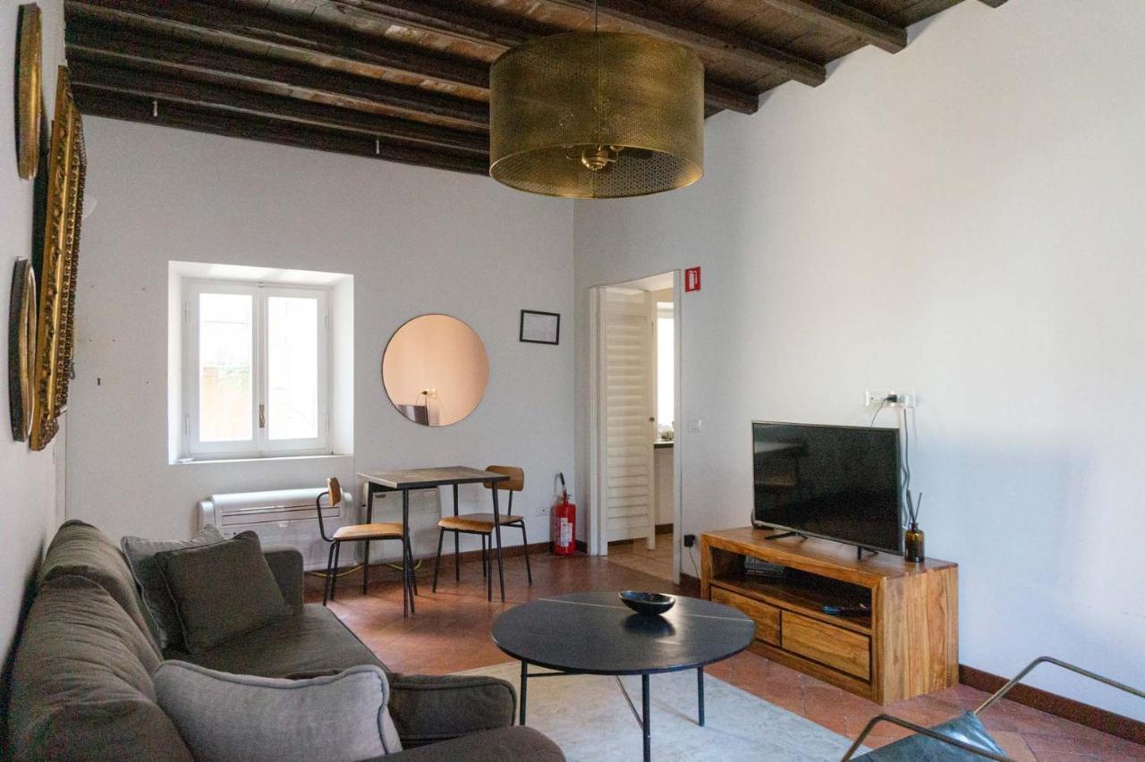 Cozy Flat Near Castel S. Angelo * Roma